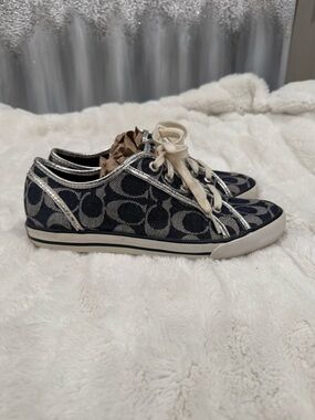 Coach Dee Signature Logo Denim Lace Up Sneakers